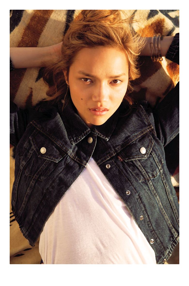 Levi's 26-011-2014-05-22 _ 00_32_38-80