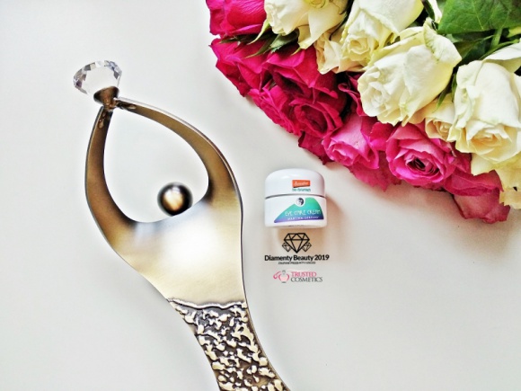 Marka kosmetyków Martina Gebhardt Naturkosmetik nagrodzona Diamentem Beauty 201